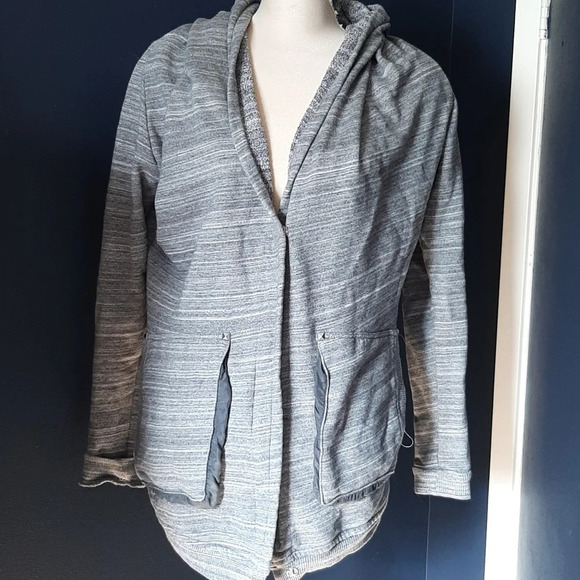 Wilfred free hoodie - Picture 1 of 3